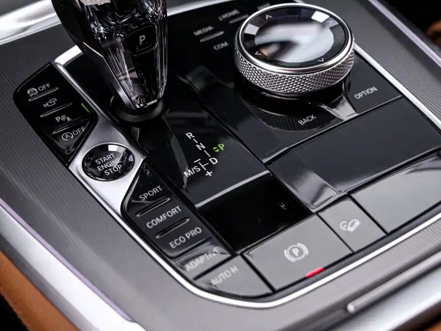 BMW X5 (Import) — миниатюра 11