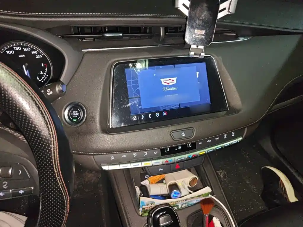 Cadillac XT4 — миниатюра 6