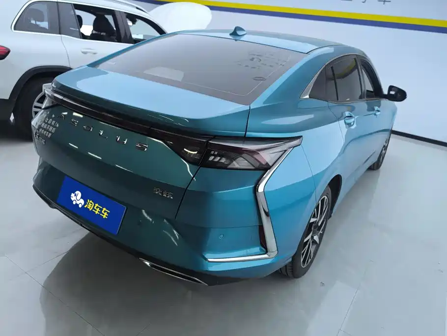 Aeolus Yixuan — миниатюра 3