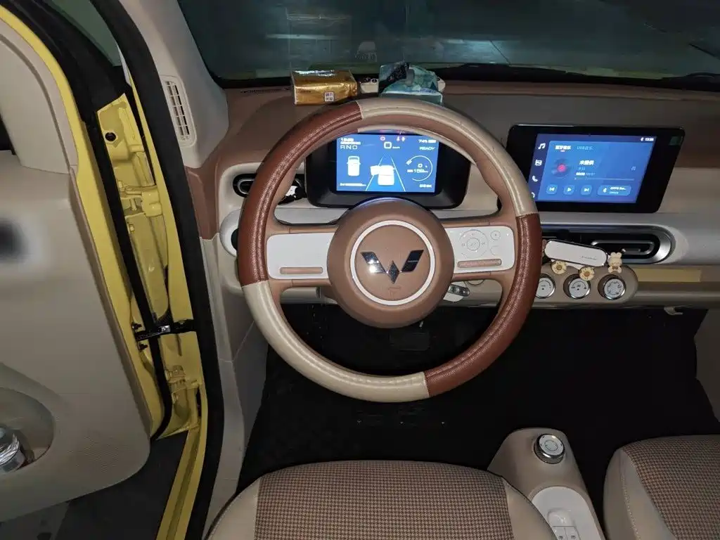 Wuling MINIEV — миниатюра 11