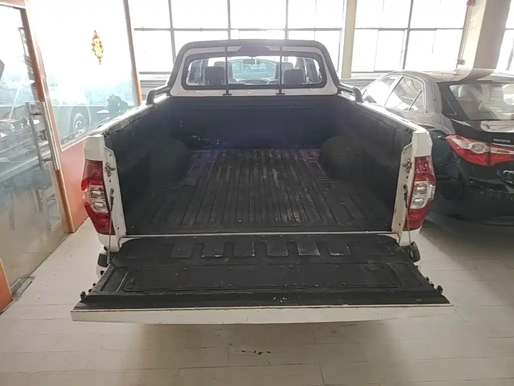 MAXUS T70 — миниатюра 19