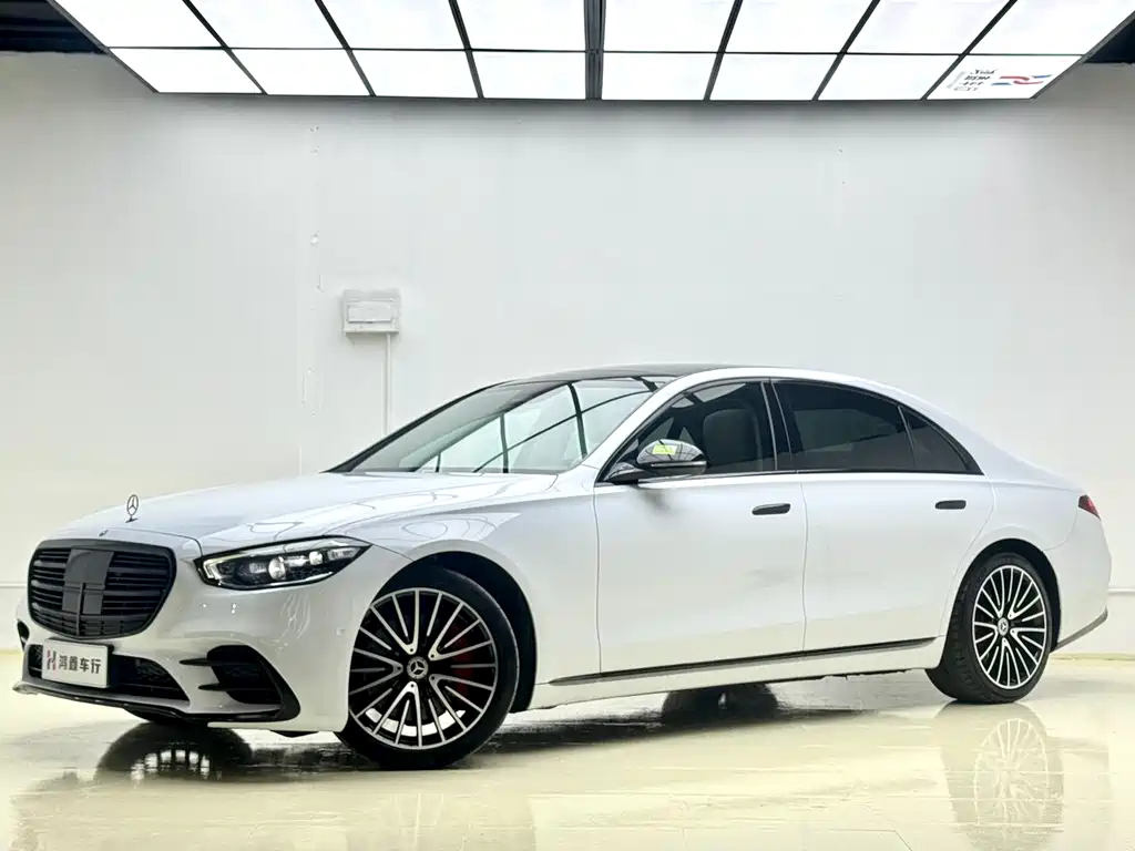 Mercedes-Benz S-Class 2023