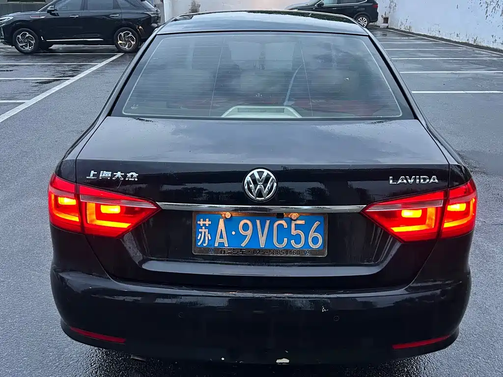 Volkswagen Lavida — миниатюра 11