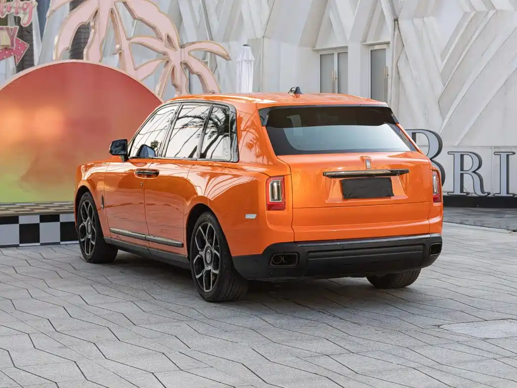 Rolls-Royce Cullinan — миниатюра 6