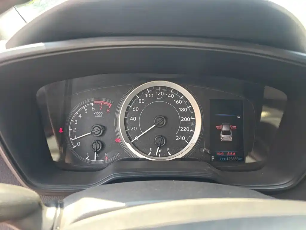 Toyota Corolla — миниатюра 12