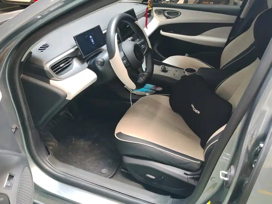 BYD Seal 05 DM-i — миниатюра 9