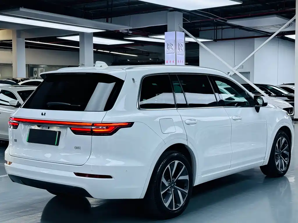 Li Auto Li ONE — миниатюра 15