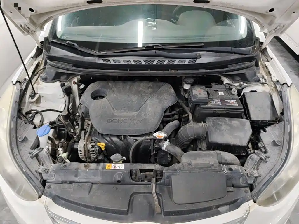 Hyundai Elantra Langdong — миниатюра 20