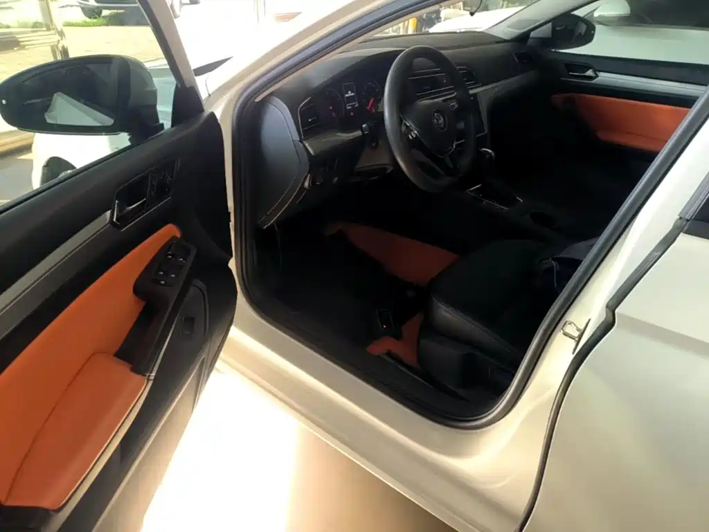 Volkswagen Lamando — миниатюра 16
