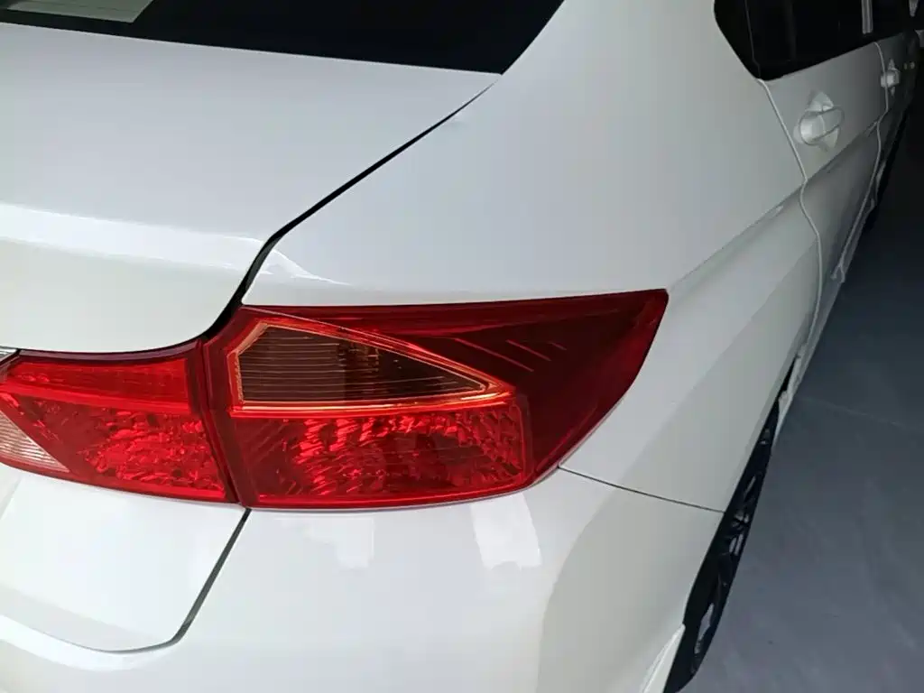 Honda City — миниатюра 8