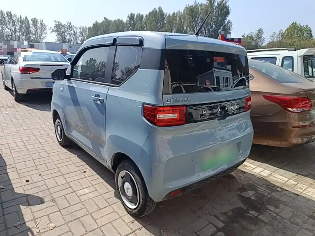 Wuling MINIEV — миниатюра 5