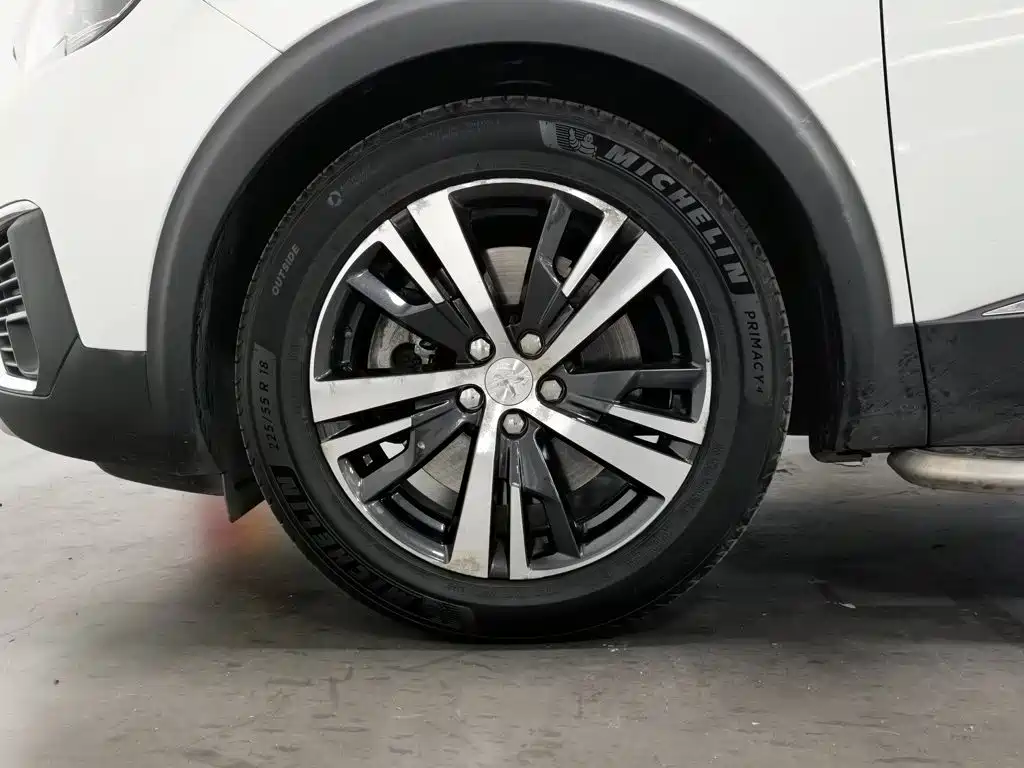Peugeot 5008 — миниатюра 17