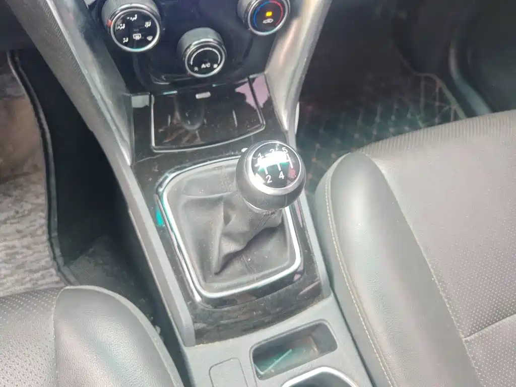 BYD F3 — миниатюра 10