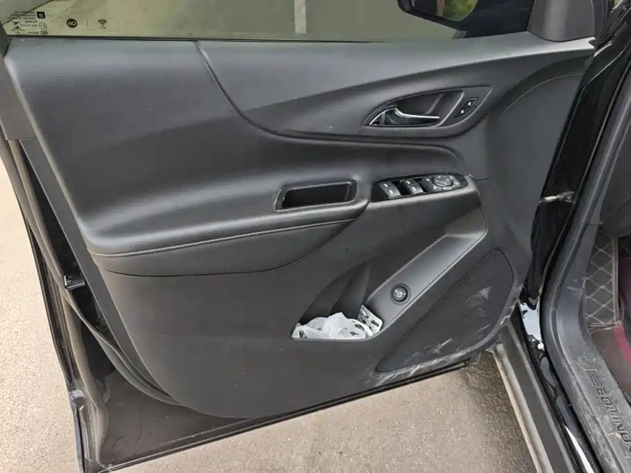 Chevrolet Equinox — миниатюра 7