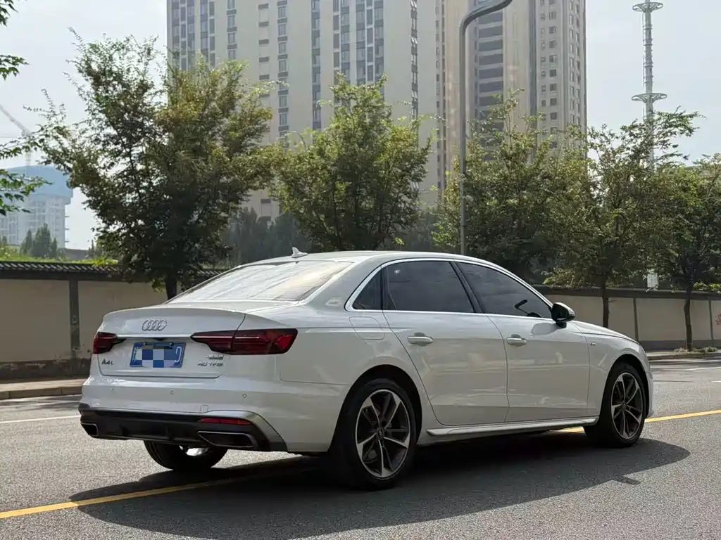Audi A4L — миниатюра 36