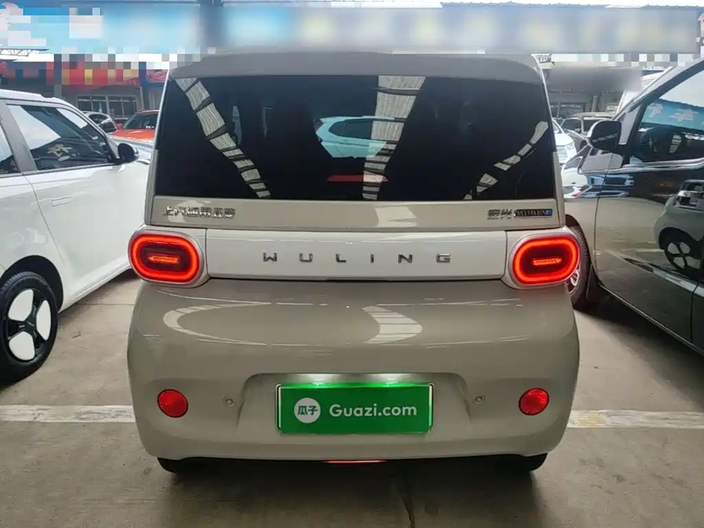Wuling MINIEV — миниатюра 6