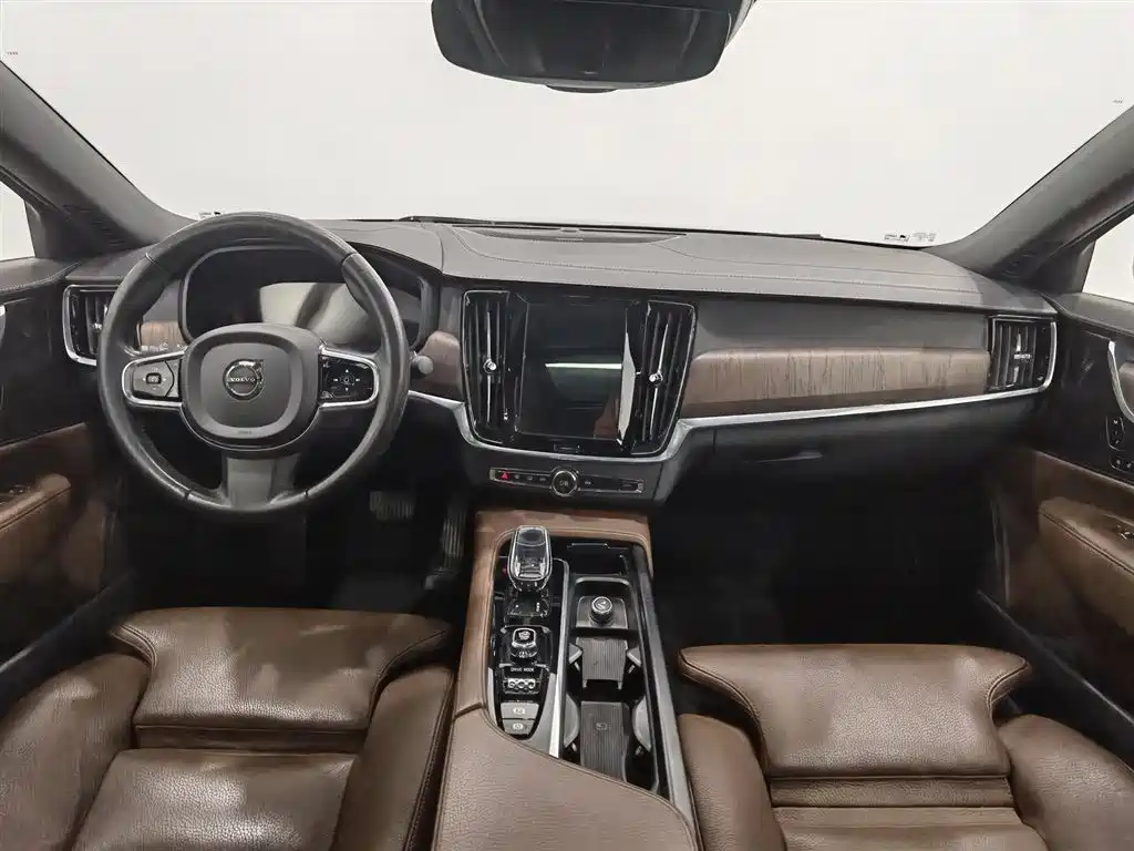Volvo S90 2021 B5 Luxury