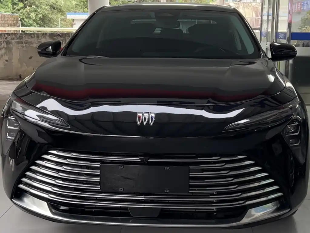 Buick LaCrosse 2025
