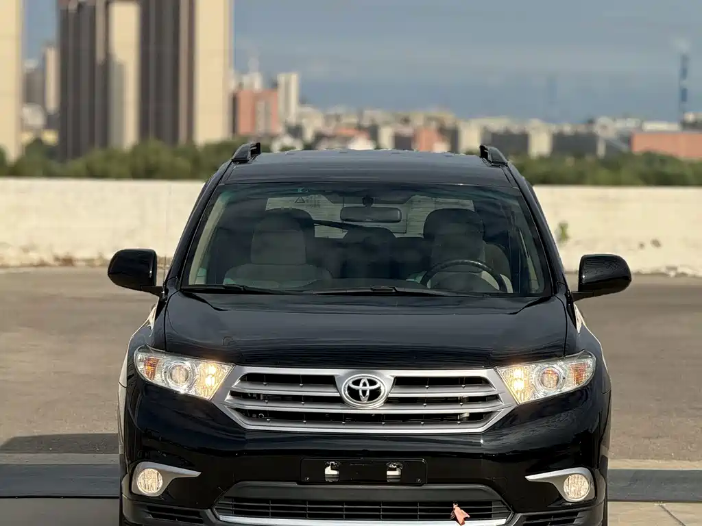 Toyota Highlander — миниатюра 3