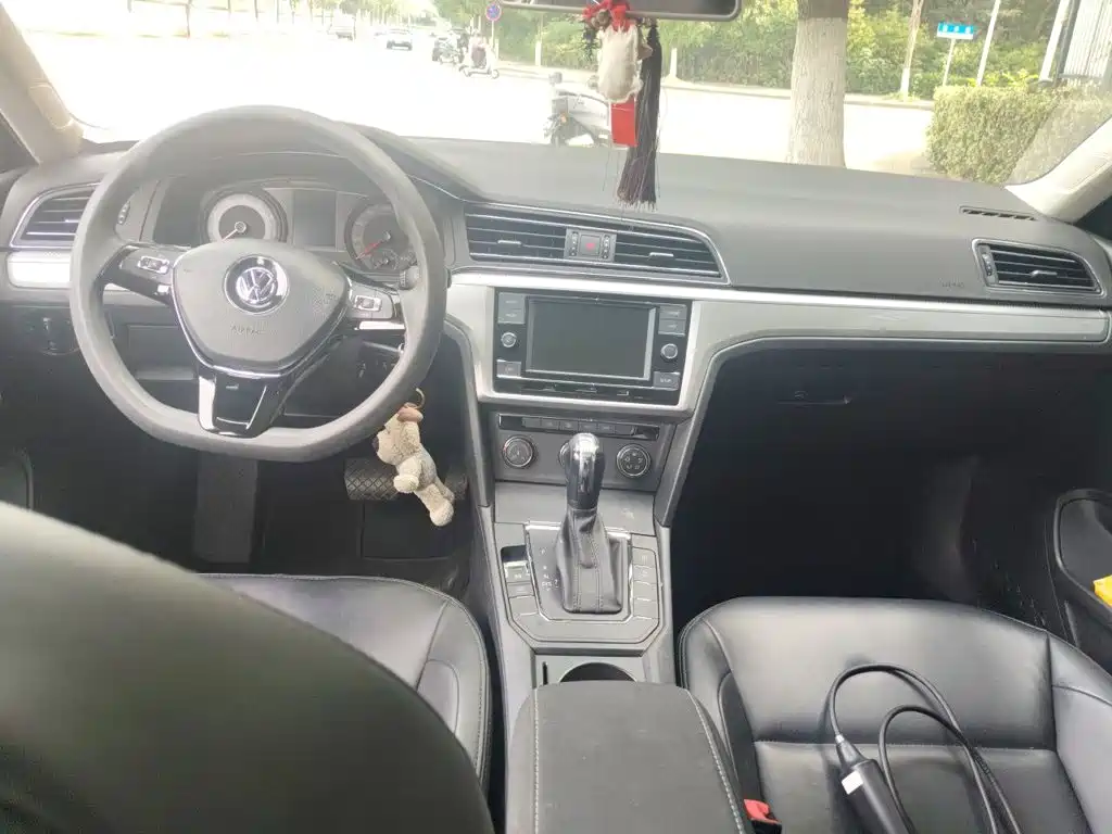 Volkswagen Lamando — миниатюра 13