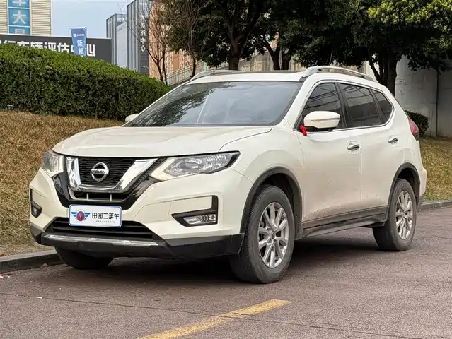NISSAN QIJUN 2018