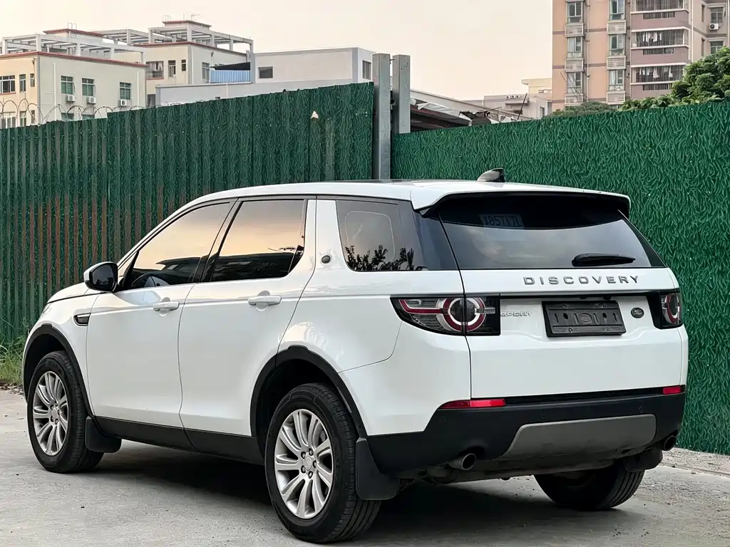 Land Rover Discovery Sport — миниатюра 14