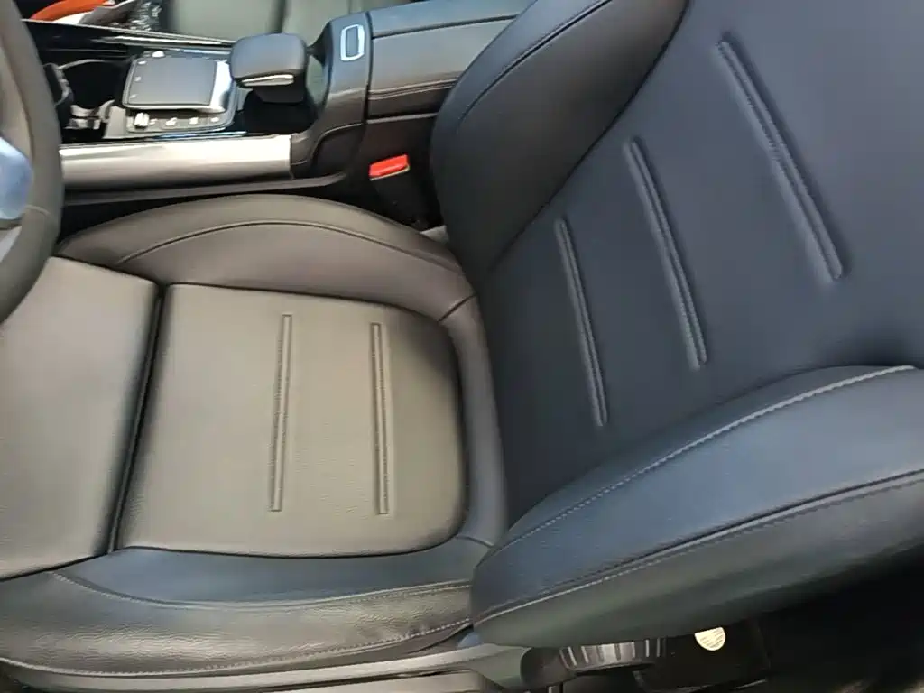 Mercedes-Benz GLA — миниатюра 15