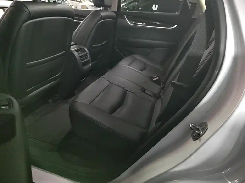 Cadillac XT5 — миниатюра 17