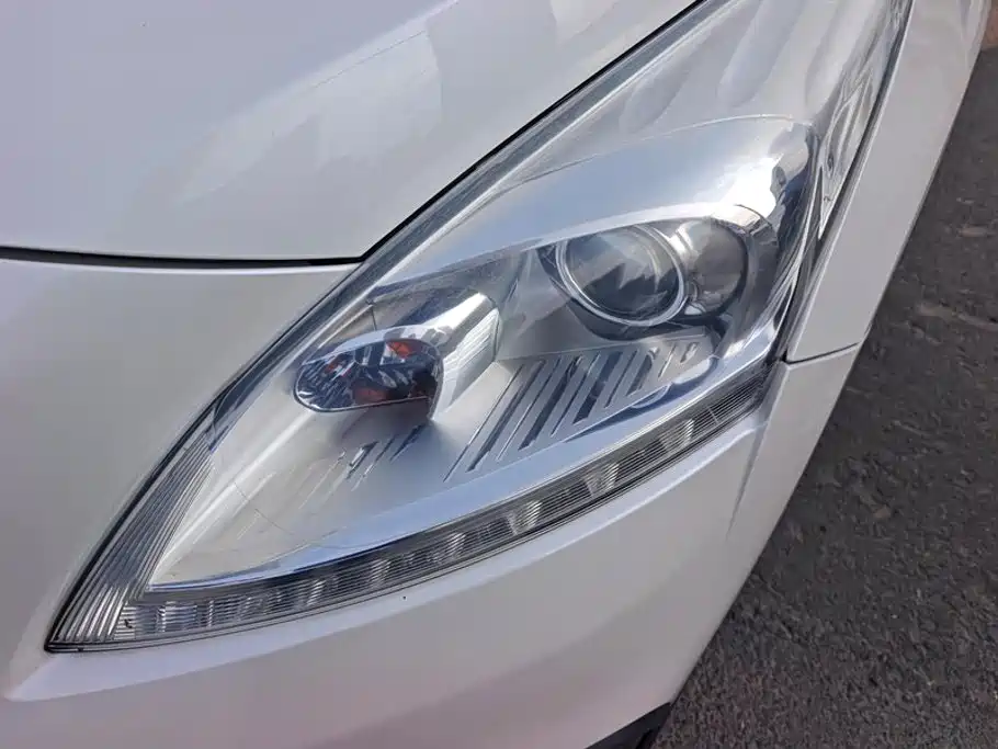 Peugeot 3008 — миниатюра 5