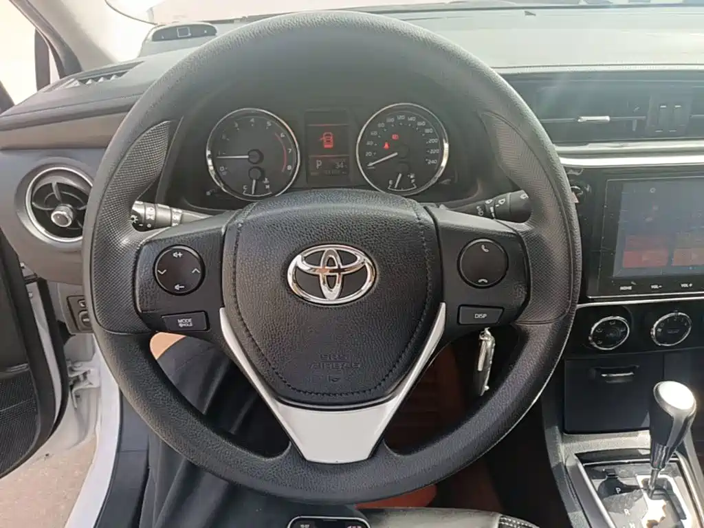 Toyota Corolla — миниатюра 11
