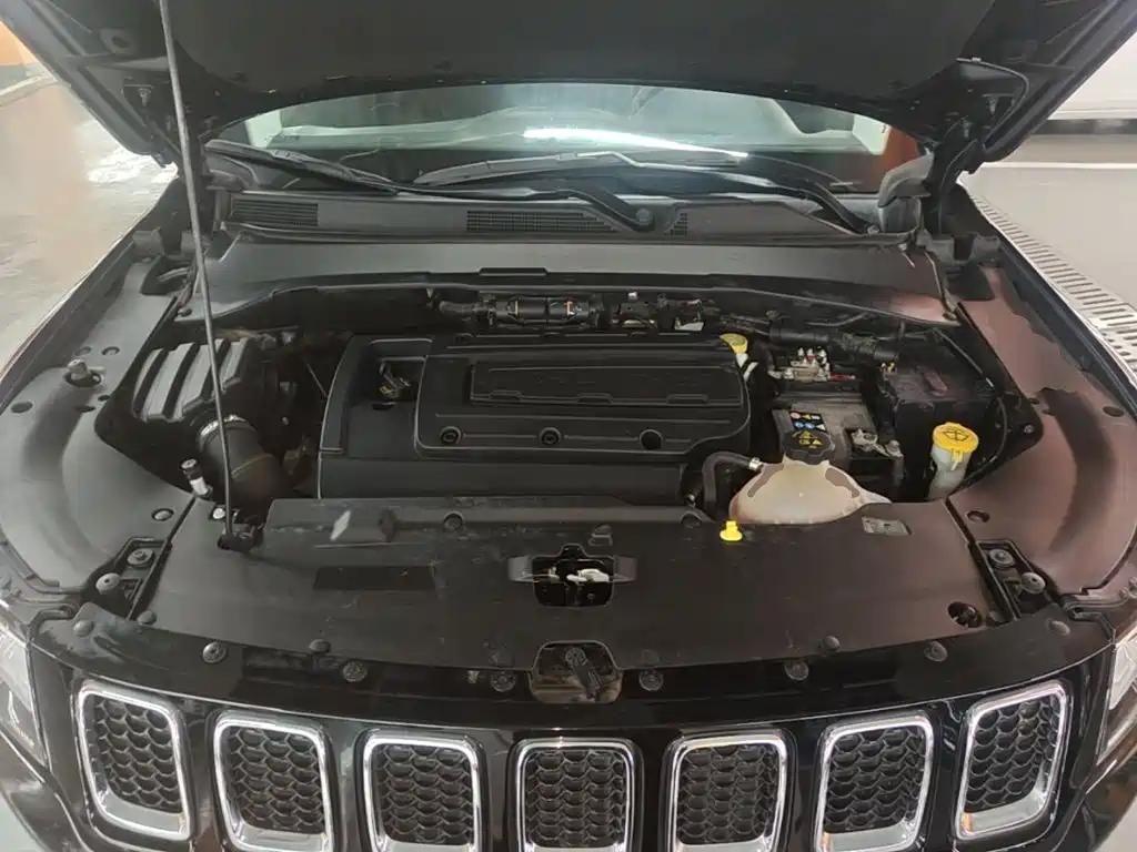 Jeep Compass — миниатюра 20