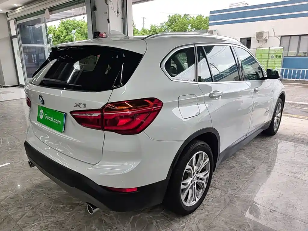 BMW X1 — миниатюра 7