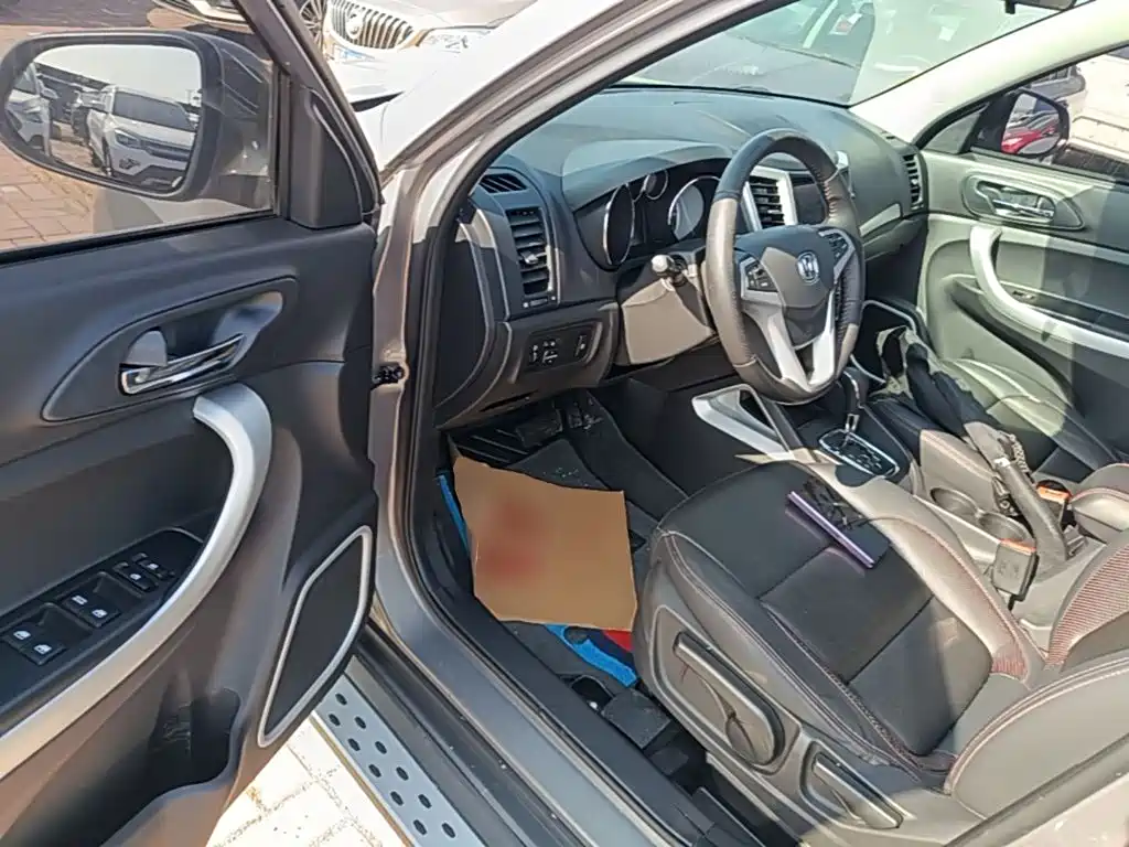 Changan CS35 — миниатюра 16
