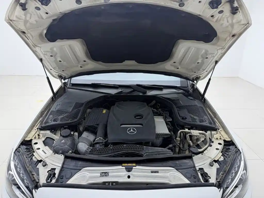 Mercedes-Benz C-Class — миниатюра 20