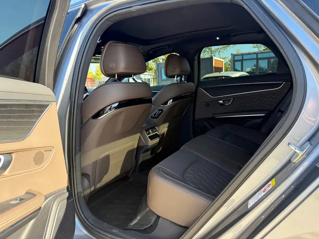 BYD Han — миниатюра 8