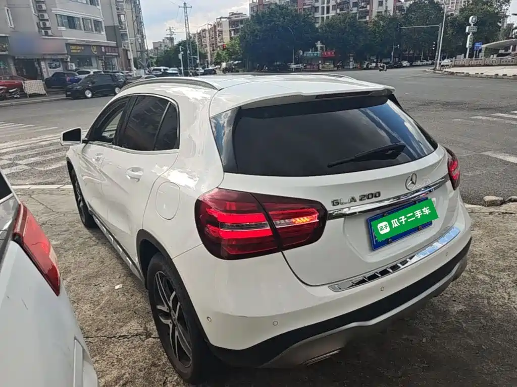 Mercedes-Benz GLA — миниатюра 5