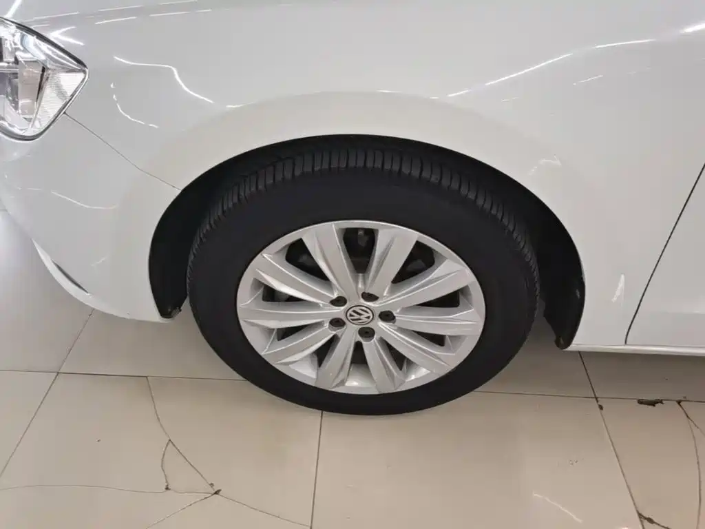 Volkswagen Bora — миниатюра 23
