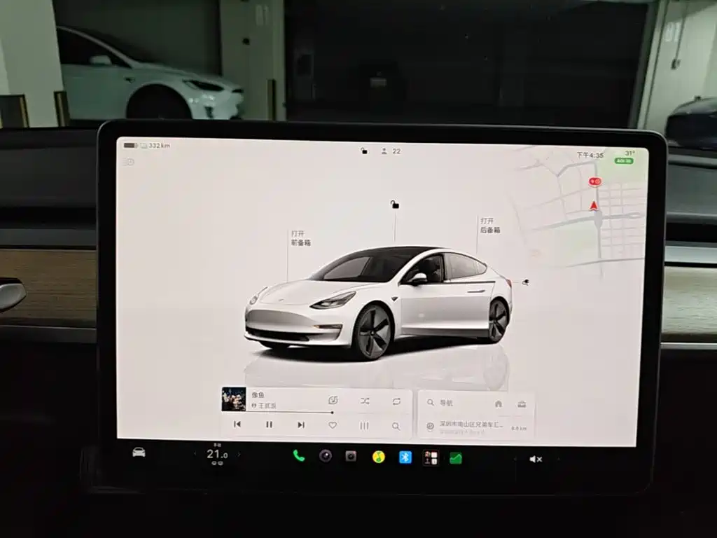 Tesla Model 3 — миниатюра 13