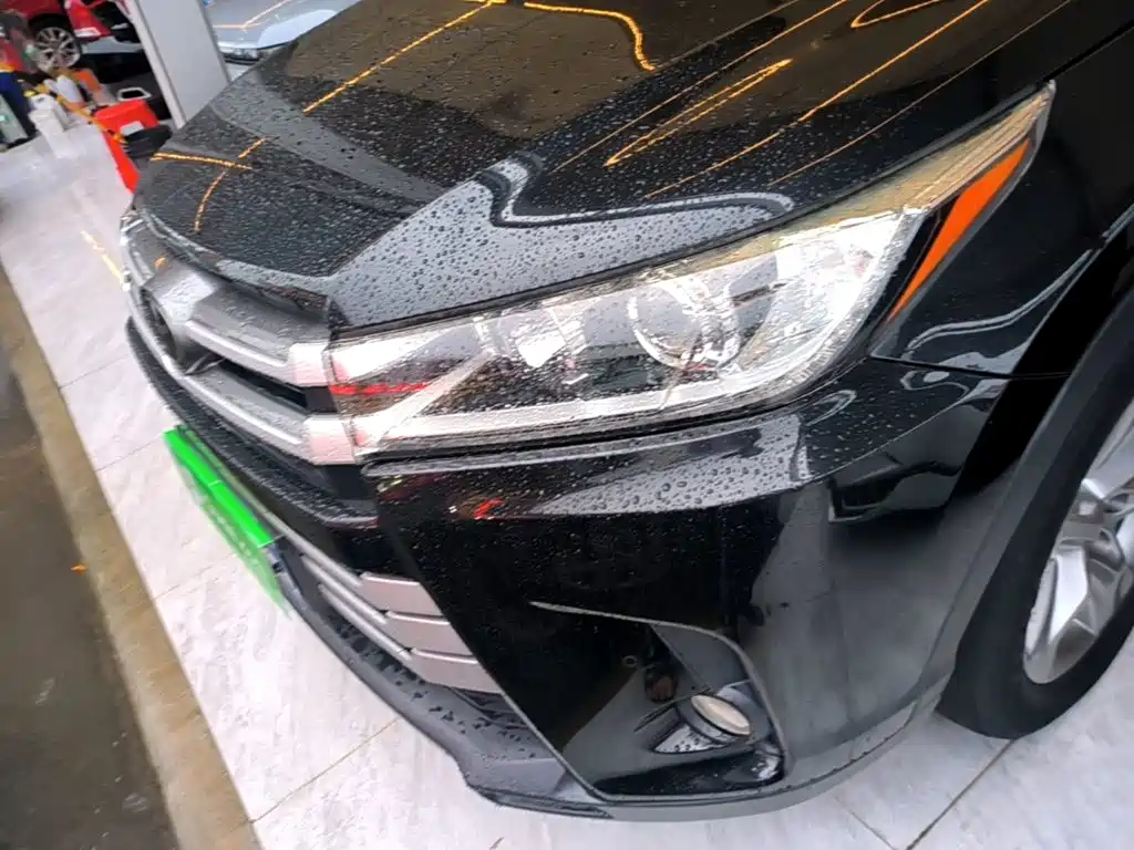 Toyota Highlander — миниатюра 24