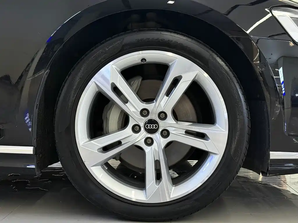 Audi A8 — миниатюра 17