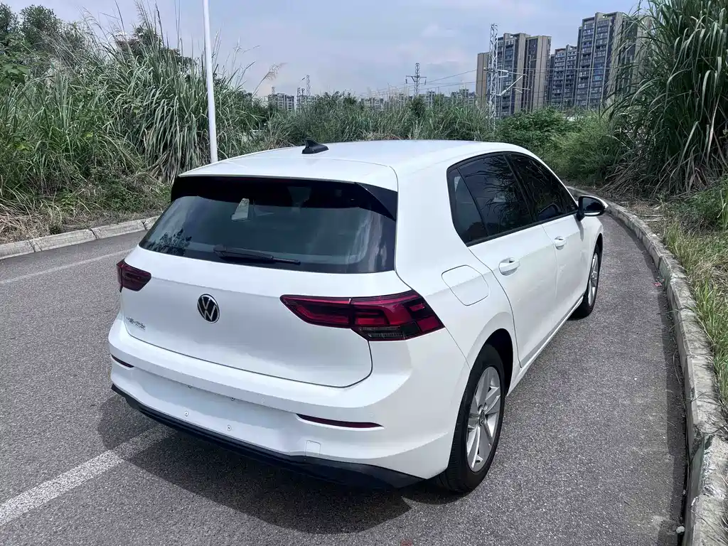 Volkswagen Golf — миниатюра 4