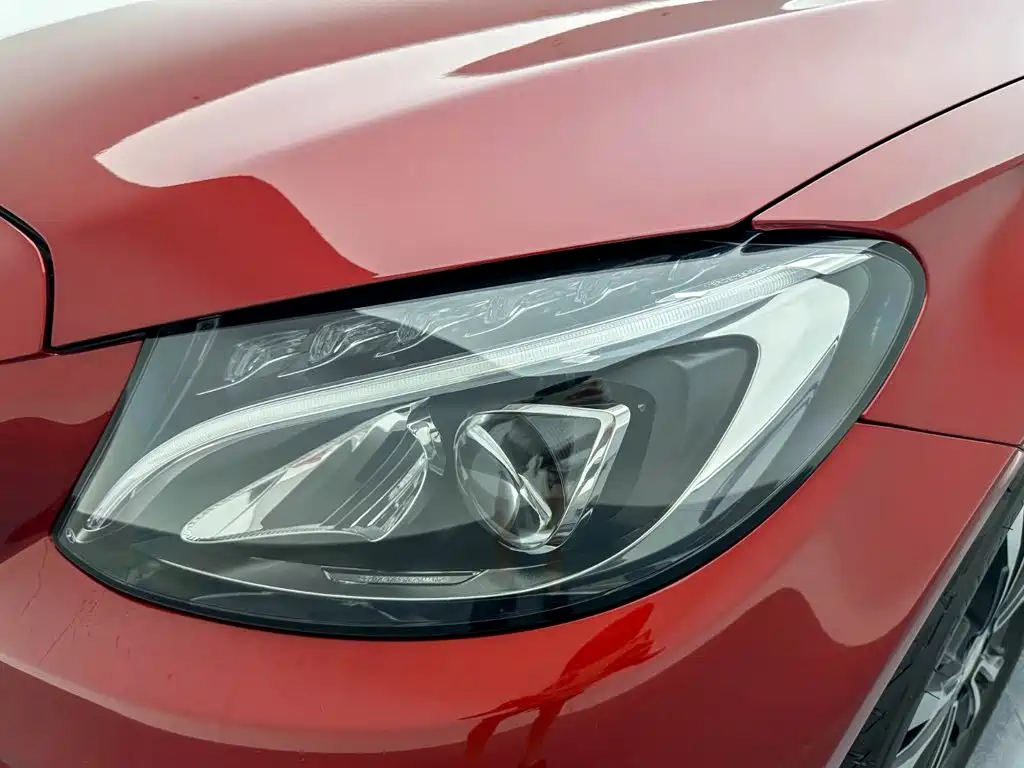 Mercedes-Benz C-Class — миниатюра 20