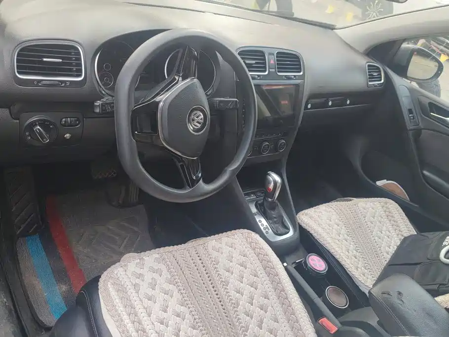 Volkswagen Golf — миниатюра 12