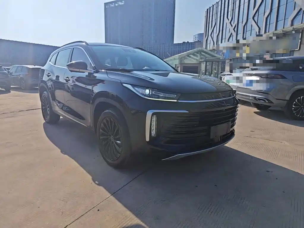 Exeed Lingyun — миниатюра 4