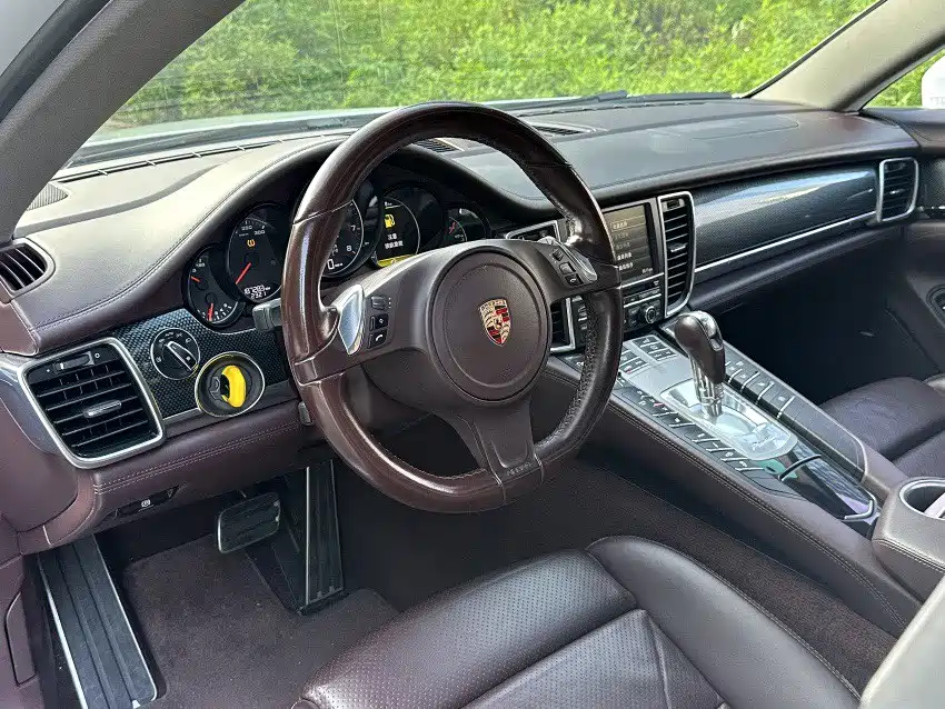 Porsche Panamera — миниатюра 8