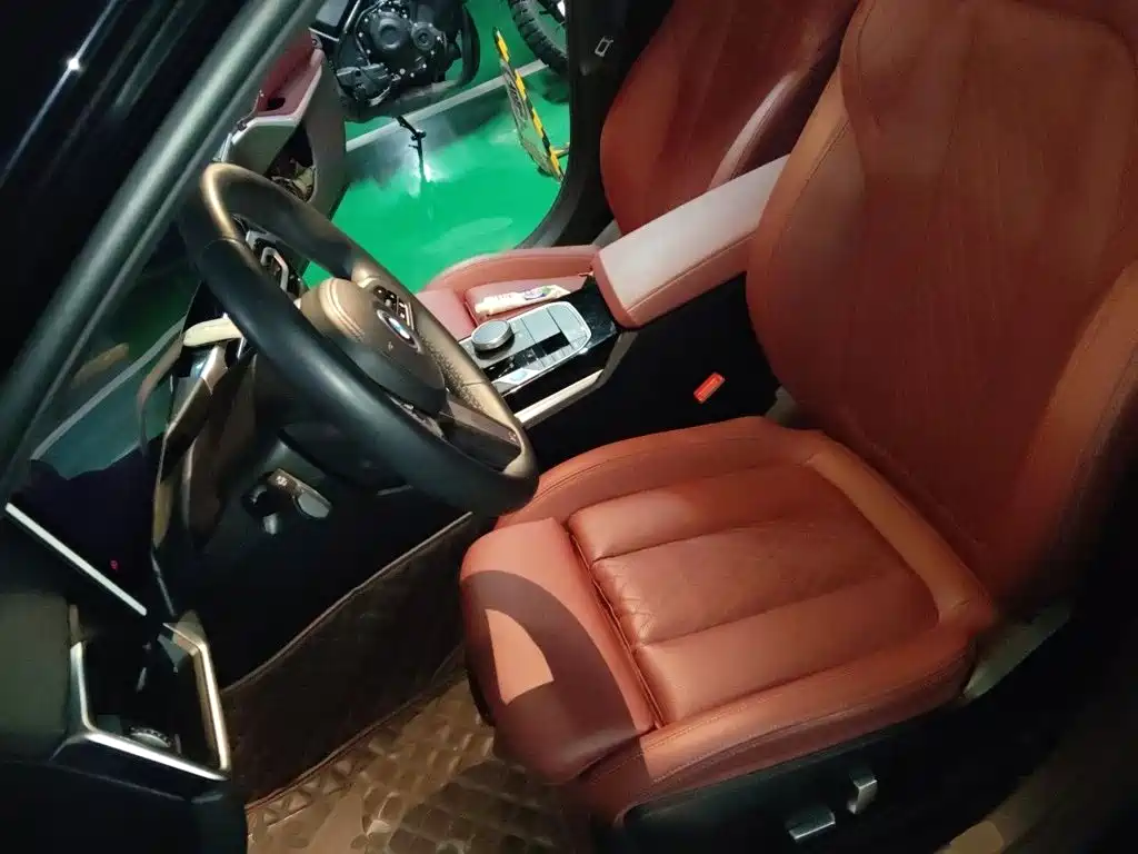 BMW i3 — миниатюра 11