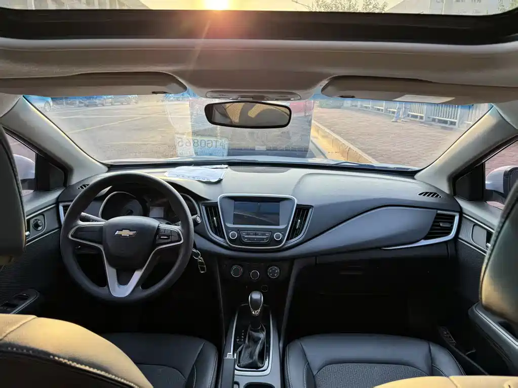 Chevrolet Cavalier — миниатюра 11