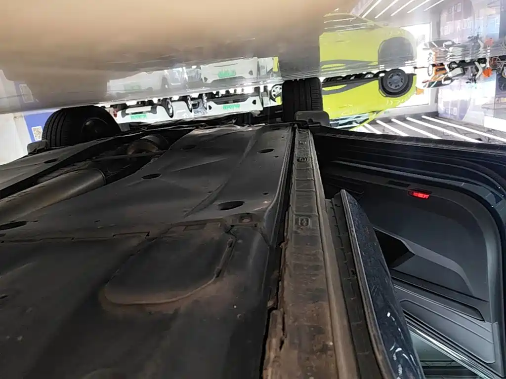 Volkswagen Tiguan L — миниатюра 22