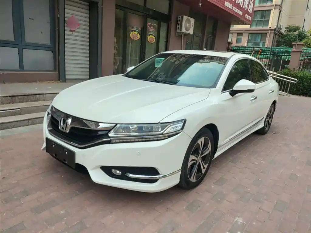 Honda Spirior 2015
