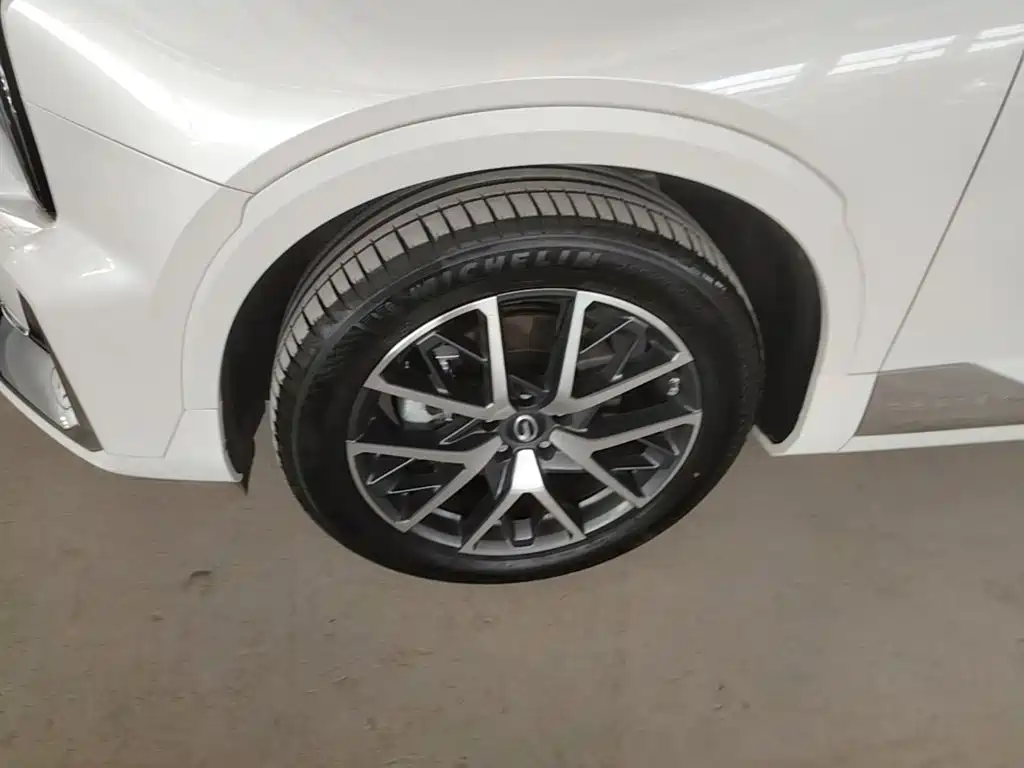 GAC Motor Trumpchi GS8 — миниатюра 23